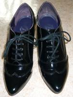 boots_noir_bata_face